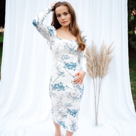 Dress ‘’BLOOM’’ - Picture 1 of 3